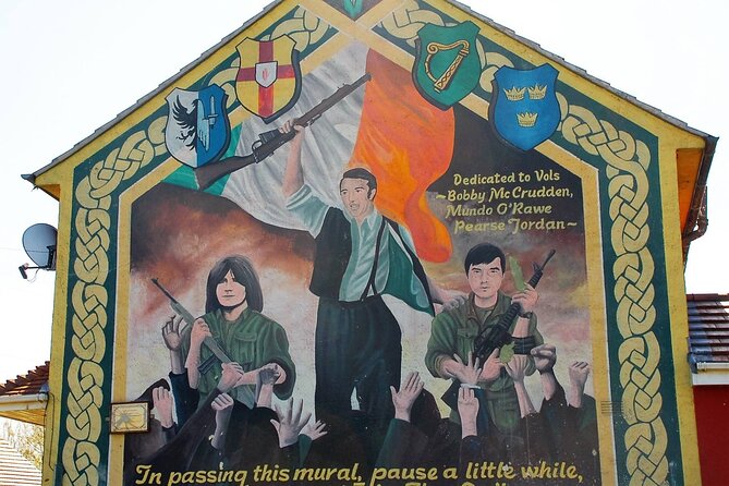 2 Hour Private Belfast Taxi Cab Tour of Troubles & Peace walls - Falls Road and Bobby Sands