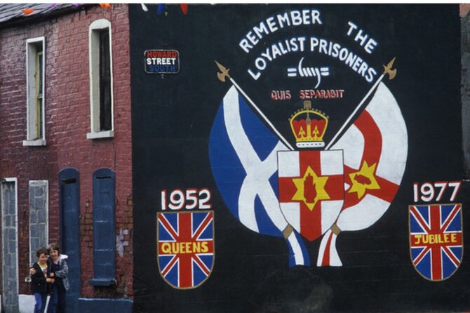 2 Hour Terror and Mural History Belfast taxi Private Tour - Key points to know before booking
