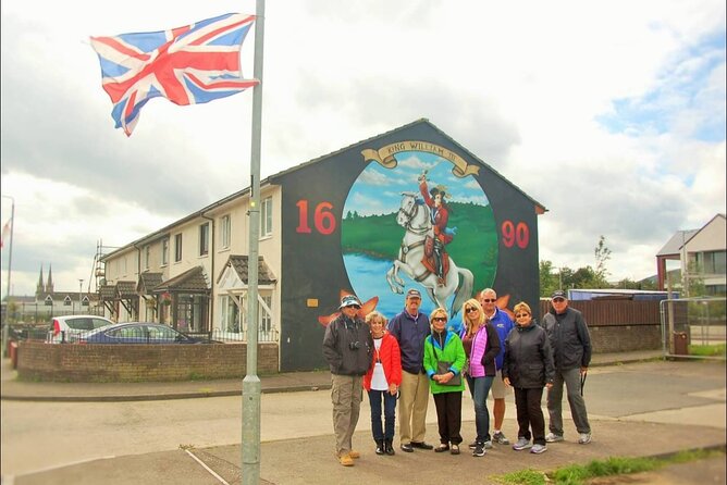 2 Hours Republican & Loyalist Mural Black Taxi Tour from Belfast - Why a black taxi is the right way to see Belfast’s walls