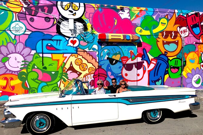 2H Private Classic Car Tour Miami Beach & Wynwood - Starting with Miami Beach’s Art Deco streets