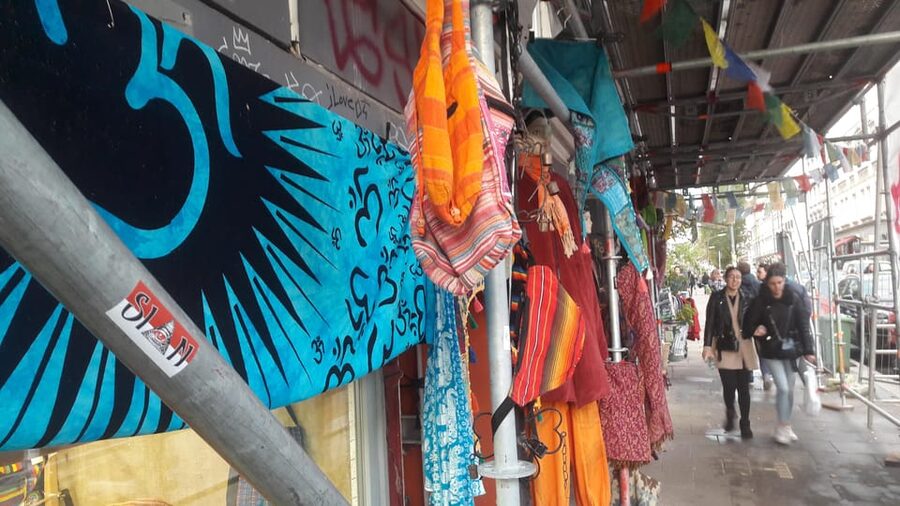 Alternative Berlin / Street art tour - Private group - Berlin’s Music and After-Dark Culture