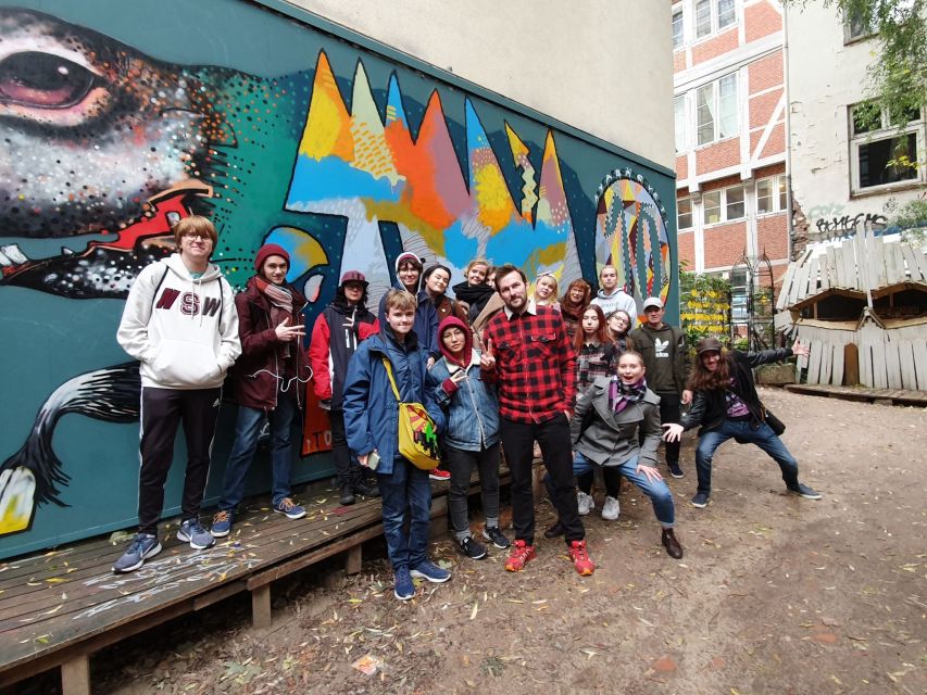 Alternative Hamburg / Street Art Private Tour - From painted walls to three-dimensional art