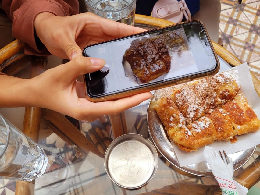 Athens: Street Art Treasure Hunt with Food Stop - Timing, walking effort, and value at $74