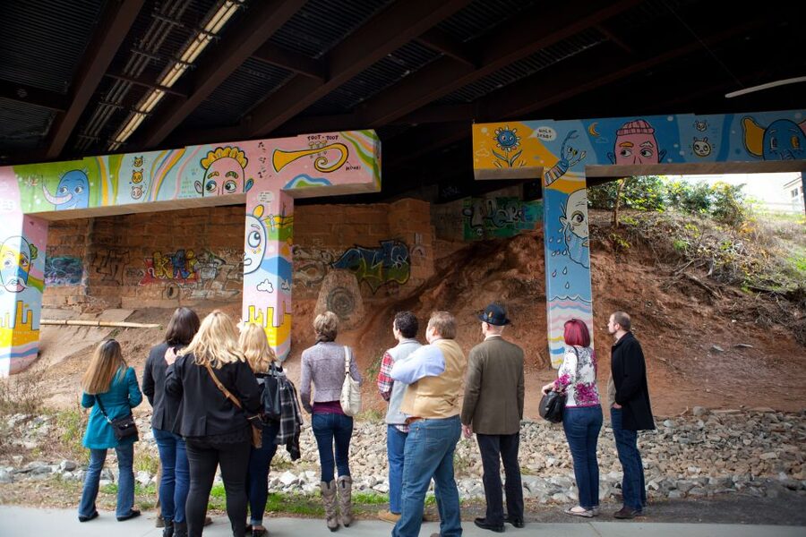 Atlanta: Beltline Food, Street Art, and History Walking Tour - Six tastings, from Southern classics to modern Atlanta