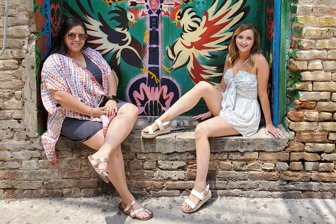 Austin Mural Selfie Tour by Pedicab - What the guides add to the experience