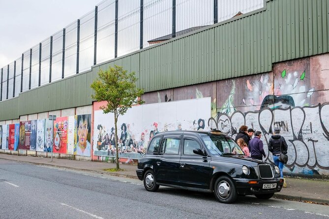Award Winning Express 2 Hours Belfast Black Taxi/Cab tours - Key points at a glance