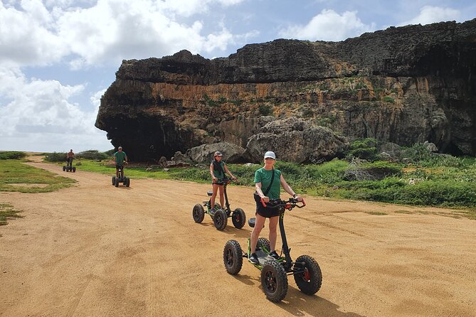 Baby Beach and San Nicolas Art Murals Private EZ Raider Adventure - Why the southeast coast is worth your morning