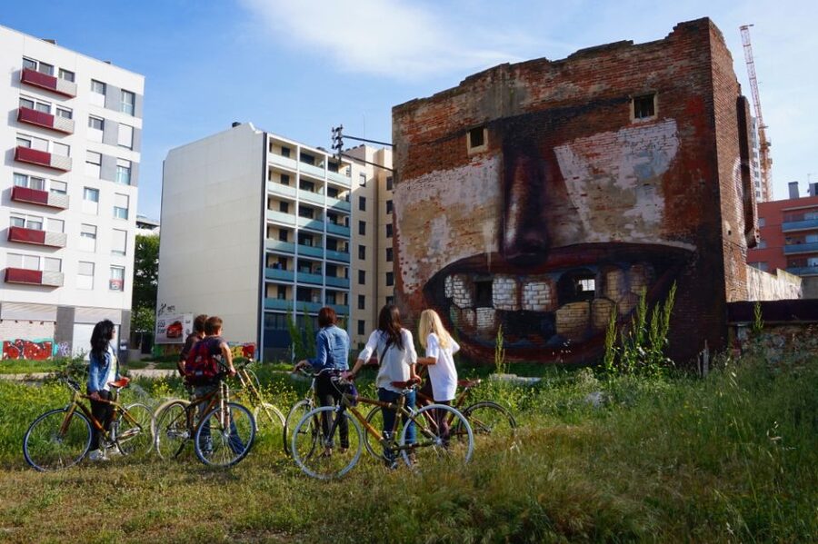 Barcelona: 3.5-Hour Street Art Tour by Bamboo Bike - Who will enjoy this experience most