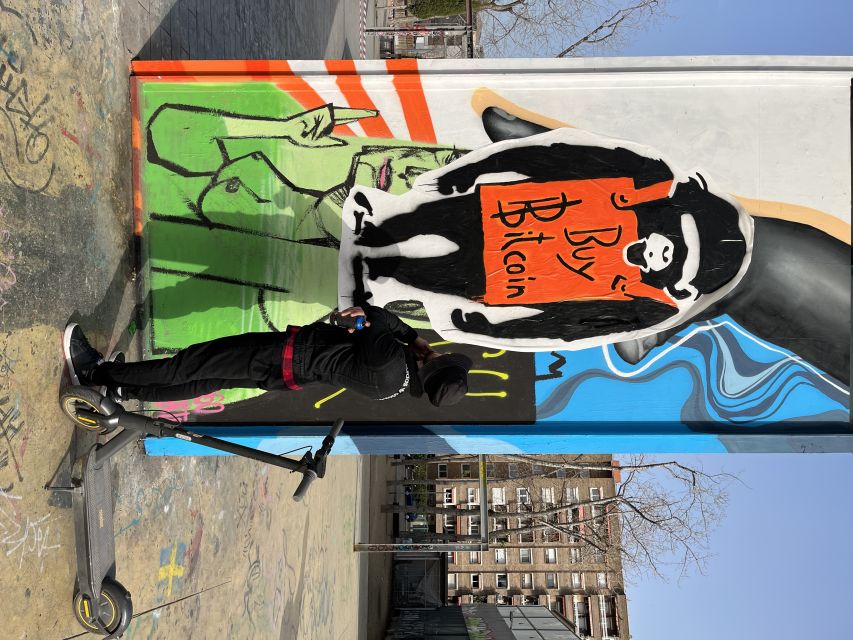 Barcelona: Graffiti E-Scooter Tour - The creative stop and the included surprise