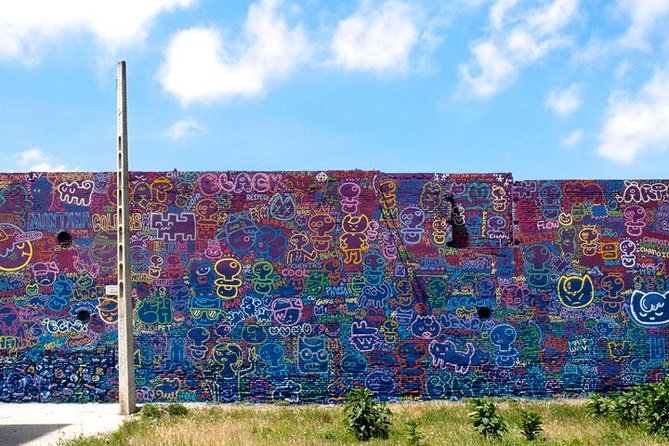 Barcelona Street Art and Graffitti Bicycle Tour - Why Poblenou makes this ride worthwhile