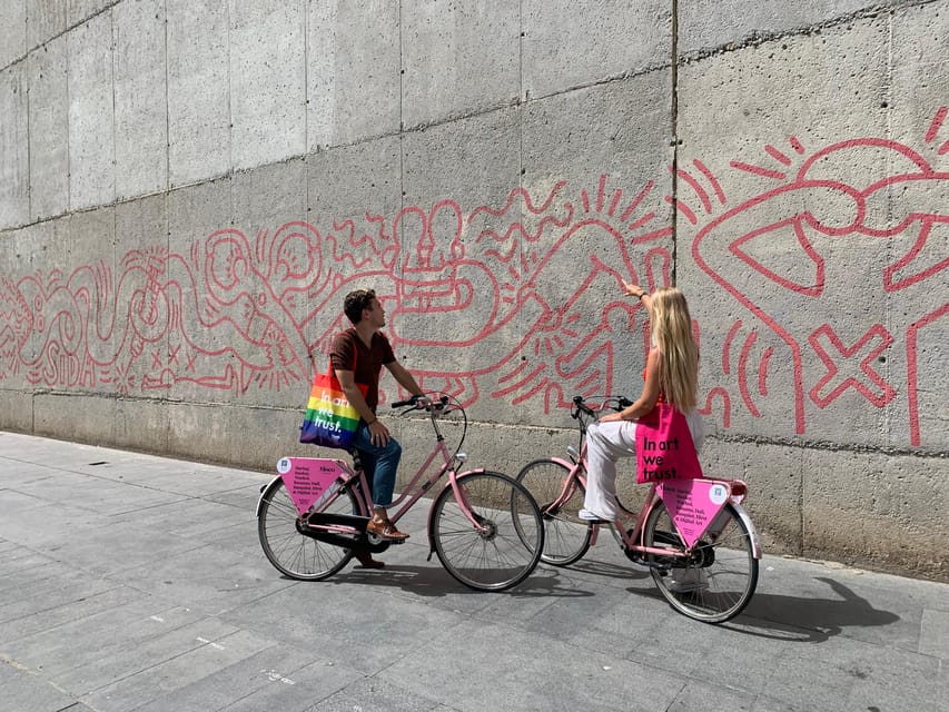 Barcelona | Street Art Bike tour - Àgora Juan Andrés Benítez and local stories
