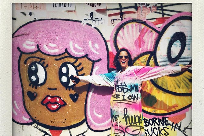Barcelona Street Art Tour with Exclusive Artist Studios Visit - BienCuadrado: the personal part of the experience