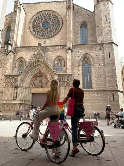 Barcelona | StreetArt Bike Tour Moco Museum - What the $34 price gets you