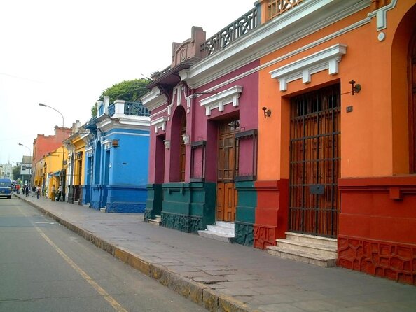 Barranco Art and Food Tour: Graffiti Walk and Culinary Delights - Why Barranco is the right Lima neighborhood for this tour
