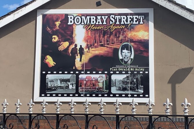Belfast city and Mural 4 hour tour - Shankill Road: a different community voice