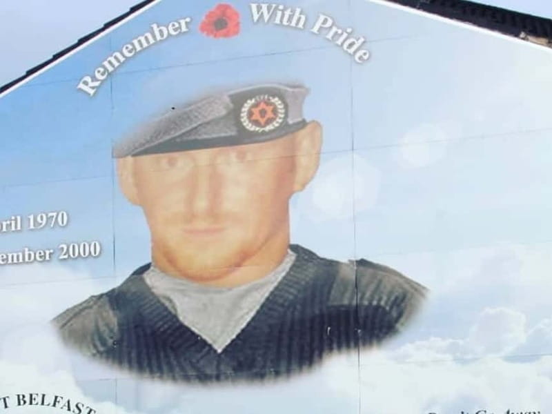 Belfast: Murals Taxi Tour - The guides make the difference