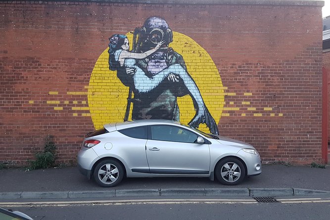 Belfast Music and Street Art Small Group Guided Experience - Who will enjoy this Belfast evening walk?
