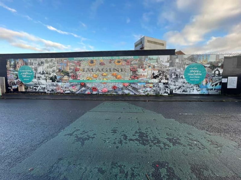 Belfast: Peace Wall & Mural Tour - Why Belfast’s peace walls matter
