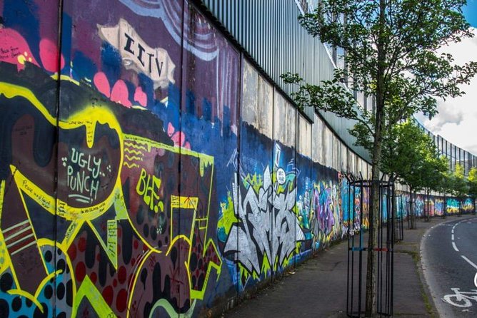Belfast Political & Murals Tour - Key points at a glance