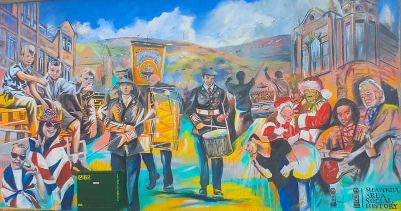 Belfast: Private Black Taxi Cab Political Murals Tour - Key things to know