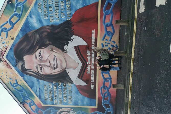 Belfast's Political Mural Taxi Tour - Who will get the most from this tour?