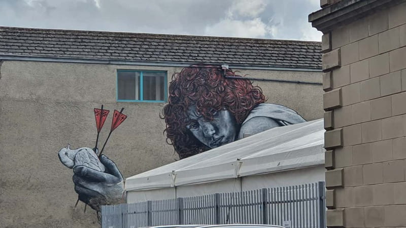 Belfast Troubles : Murals, Street Art, and Peace Wall Tour - Walking back toward Belfast City Hall