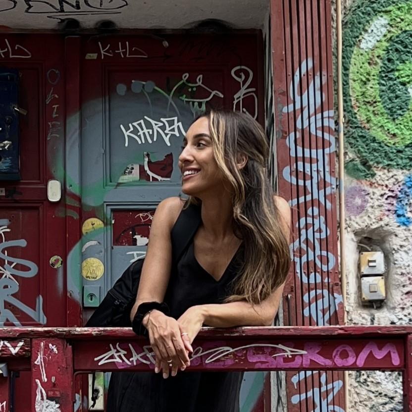 Berlin: City Street Art Guided Walking Tour - Reading Berlin one wall at a time
