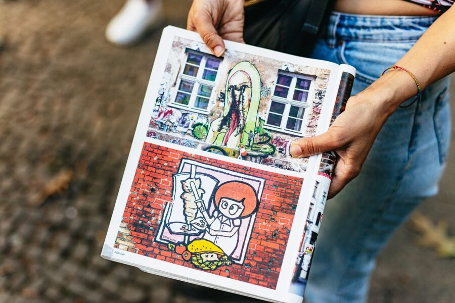Berlin: City Street Art Guided Walking Tour - From tourist sights to less expected walls
