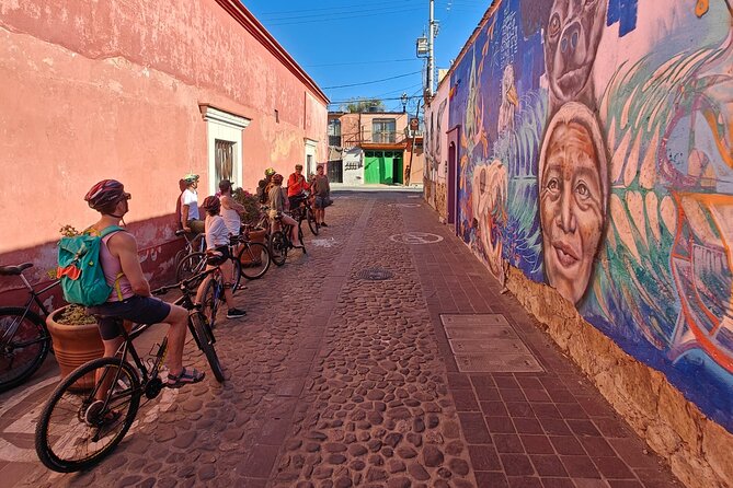 Bicycle Tour through Oaxaca learning about its Urban Art and History - Key points before you book