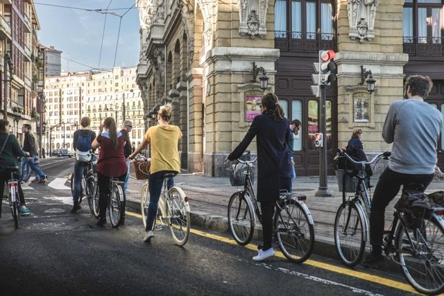 Bilbao: Street Art Small Group E-Bike Tour - Key points at a glance