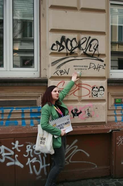 Bonn Old Town: Street Art and Graffiti Tour - Legal, illegal, and the rules between them