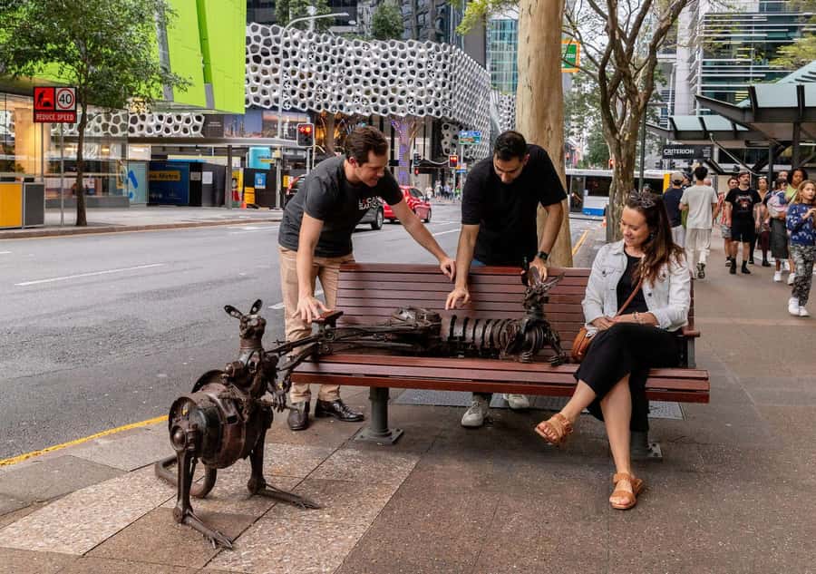 Brisbane: Small Bars and Street Art Tour with a Drink - The social side is a real part of the value