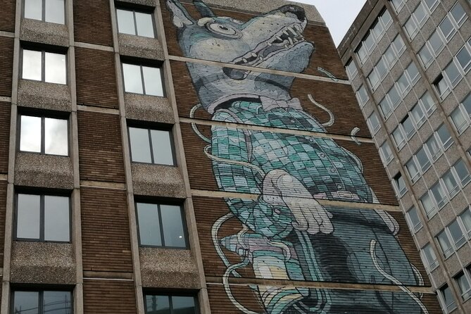 Bristol Street Art: Banksy Exploration Game and Tour - Pixel Pancho’s mechanical bird