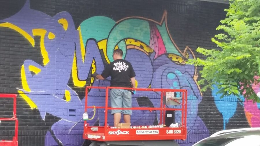 Brooklyn: Bushwick Street Art Walking Tour - What the 90-minute length feels like