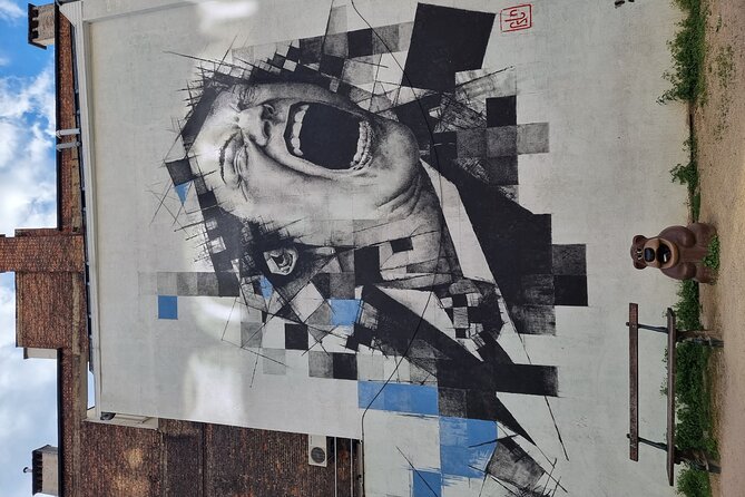 Brussels through its comics murals - How long the walk really feels