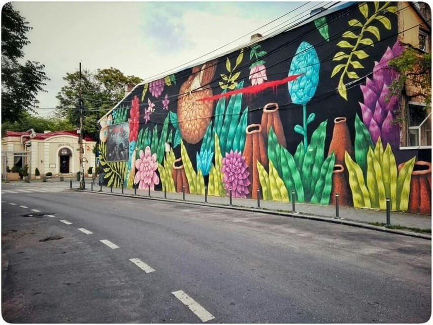 Bucharest : Street Art Walking Tour With A Guide - Key points to know before you book