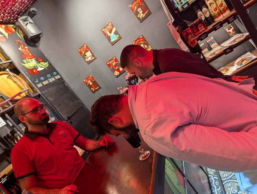 Budapest: Ruin Bars, Street Art, and Jewish Quarter Tour - Street food and the finish at Street Food Karavan