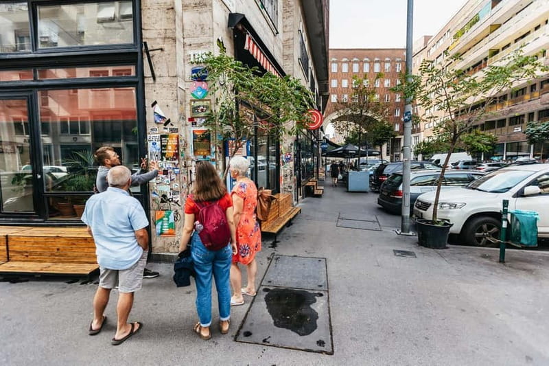 Budapest: Street Art and Underground Movements Walking Tour - What the two-hour route can include