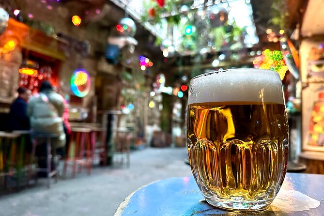 Budapest Urban Art - Private Street Art Tour with a Drink in a Ruin Bar - Why District 7 is the right place for this walk