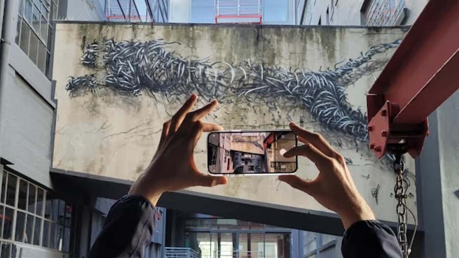 Cape Town: Inspiring sustainable change through Street Art - Meeting Dauriq and beginning the walk