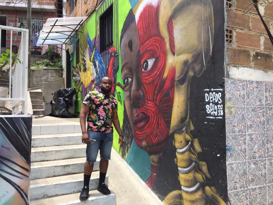 Comuna 13 Neighborhood & Street Art Private Tour - What the $50 price really covers