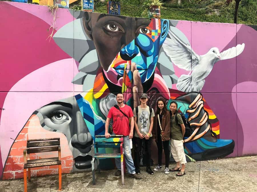 Comuna 13 Neighborhood & Street Art Private Tour - Who should book this four-hour experience