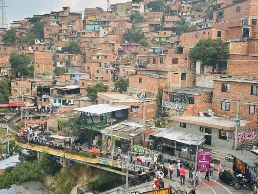 Comuna 13: Recorrido de Arte Urbano, Cultura y Resiliencia - Is $11 a fair price?