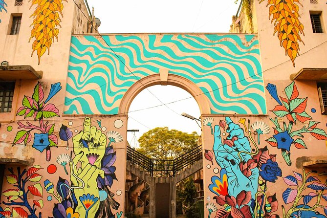Delhi Street Art Tour - A short walk and a local food break
