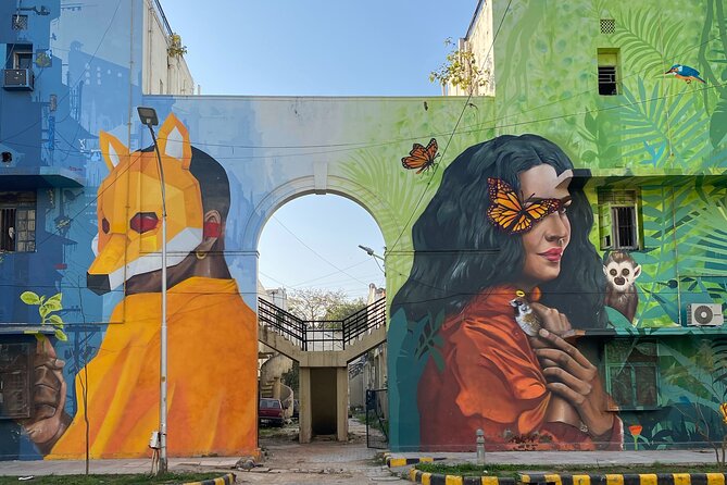 Delhi Street Art Walk in Lodhi Art District with Chai & Food - Timing, weather, and booking details