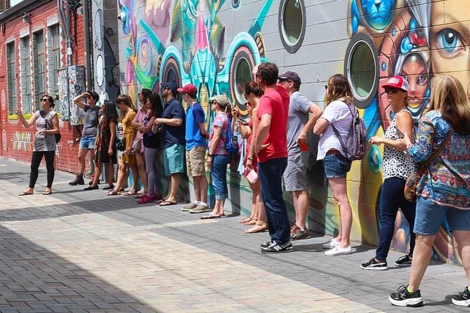 Denver Graffiti Tour - Why RiNo works so well as an outdoor art class