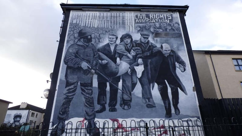 Derry: Bloody Sunday and Bogside Murals Walking Tour - Key points at a glance