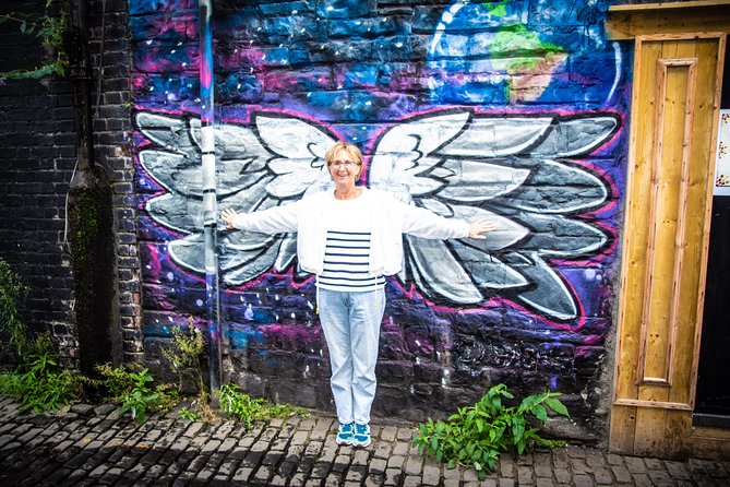 Dublin Street Art Walking Tour - The guides make or break this kind of walk