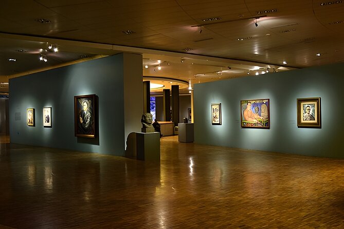 Explore Modern Art & Murals in Mexico City's Best Museums - Two hours inside Palacio de Bellas Artes