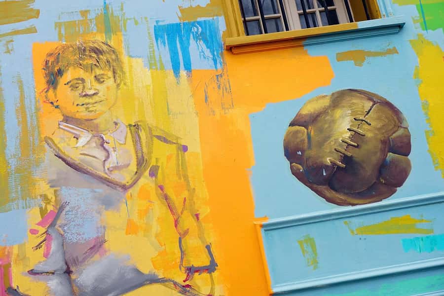 Explore Palermo Street Art in an Artsy Walk - The guide makes the difference